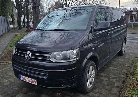 VW T5 Multivan Volkswagen Multivan DSG Highline Motor Neu Dubai import