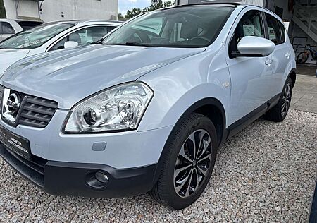 Nissan Qashqai 2.0 dCi DPF tekna Leder / Panorama /Tüv neu!