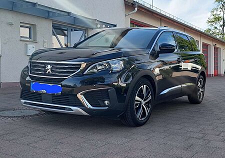 Peugeot 5008 BlueHDi 180 EAT8 Allure