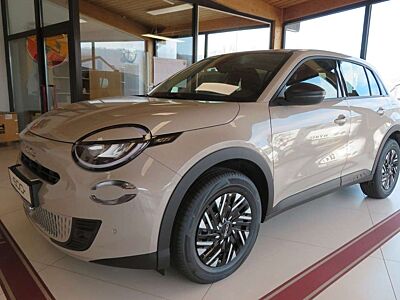 Fiat 600 Hybrid Business Edition 1.2 110PS DCT
