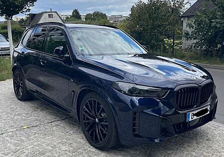 BMW X5 30 d xDrive M Sport, 22, 360 Kamera, Massage, Pano