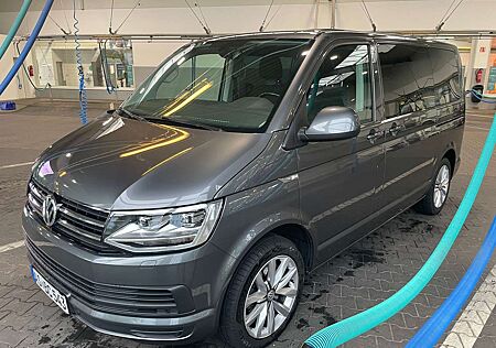 VW T6 Multivan Volkswagen DSG Kurz Highline