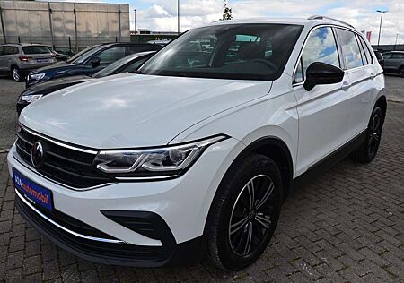 VW Tiguan Volkswagen 2.0 TDI Move Matrix LED Plus Paket APP Connect ele
