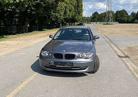 BMW 116i 116 , Klima ,Parksensoren, Sportpaket