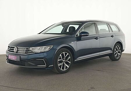 VW Passat Volkswagen GTE Massage|Navi|Kamera|LED|SHZ|PDC|ACC