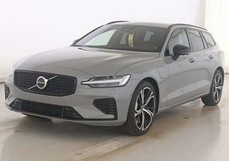 Volvo V60 T6 Kombi Plus Dark Plug-In Hybrid AWD
