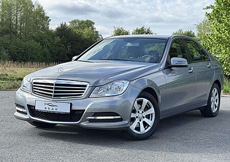 Mercedes-Benz C 180 C -Klasse Lim. AHK*Tempo*SHZ*PDC*NAVI