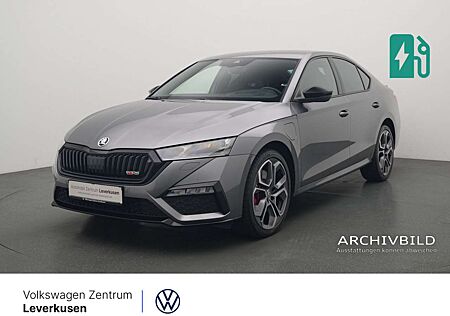 Skoda Octavia DSG HUD VIRT LED KAM SHZ PDC