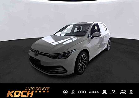 VW Golf Volkswagen VIII 1.5 eTSI Style DSG Navi LED AHK