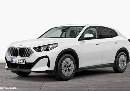 BMW iX2 eDrive20 DAB LED Komfortzg. Parkassistent