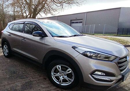 Hyundai Tucson +blue+1.6+GDi+2WD+Passion