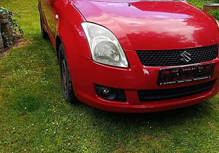 Suzuki Swift 1.3 Club