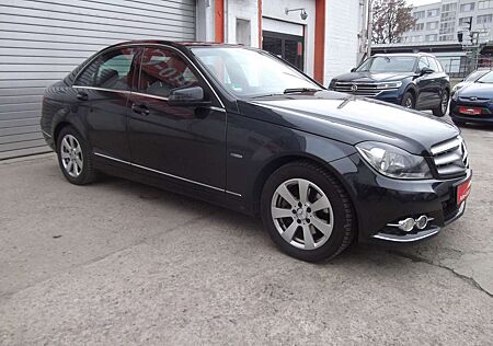 Mercedes-Benz C 220 CDI BlueEfficiency Autom, Navi, Sitzheizun