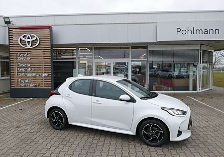 Toyota Yaris 1.5 Team Deutschland KAMERA*SH*ACC