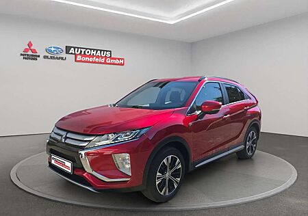 Mitsubishi Eclipse Cross Active+ 4WD CVT LED RFK ACC