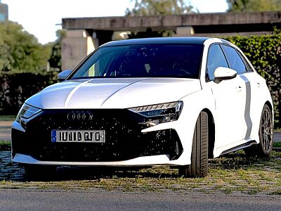 Audi RS3 A3 Sportback TFSI Sportback quattro S tronic