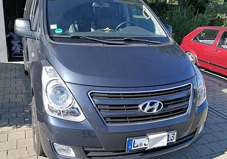 Hyundai H-1 2.5 CRDi Travel Premium