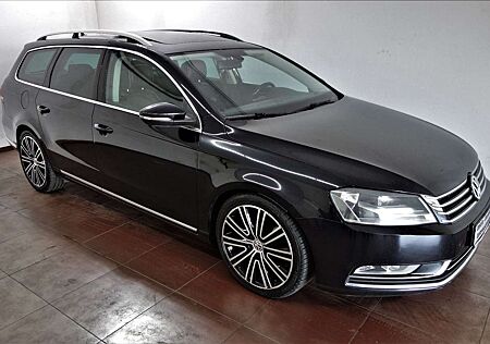 VW Passat Variant Volkswagen Passat 2.0TDI BM Exclusive R DSG/Leder/Navi/18Zo