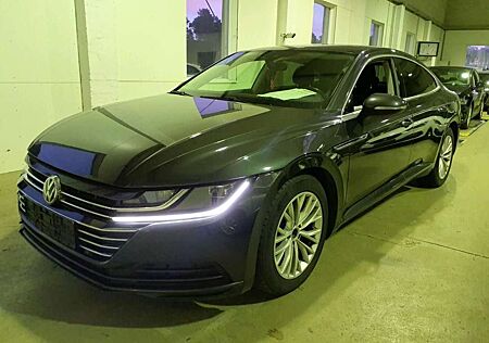VW Arteon Volkswagen Basis 2.0 TDI "LED/Navi/Klima"