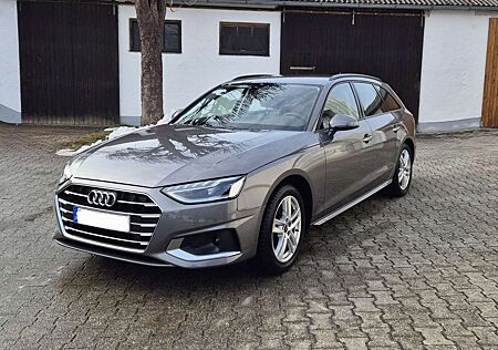Audi A4 35 TDI advanced
