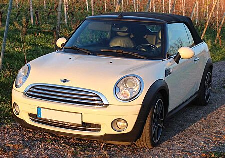 Mini Cooper Cabrio 1. Hand, Vollleder, SHZ, Klimaautomatik...