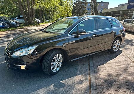 Peugeot 508 2.0HDi SW Allure Navi Xenon Head p Panorama