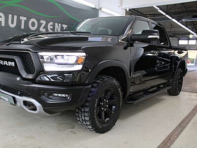 Dodge RAM 1500 Rebel Crew Cab 5.7 HEMI