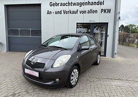 Toyota Yaris Travel*1HAND*PDC*HU NEU*KLIMA*E-FENSTER