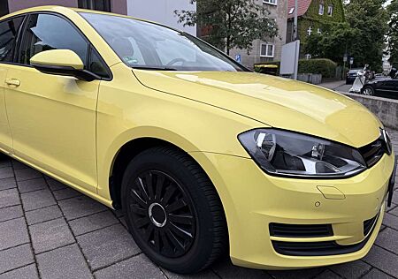 VW Golf Volkswagen 1.6 BlueTDI Trendline