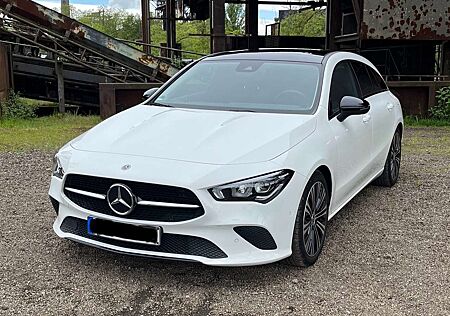 Mercedes-Benz CLA 200 Shooting Brake 7G-DCT Progressive