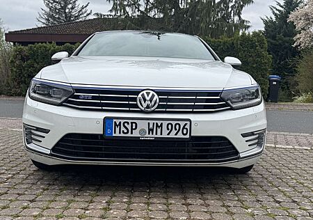 VW Passat Volkswagen 1.4 TSI Plug-In-Hybrid DSG GTE