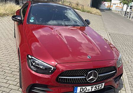 Mercedes-Benz E 220 d Coupe 9G-TRONIC AMG Line