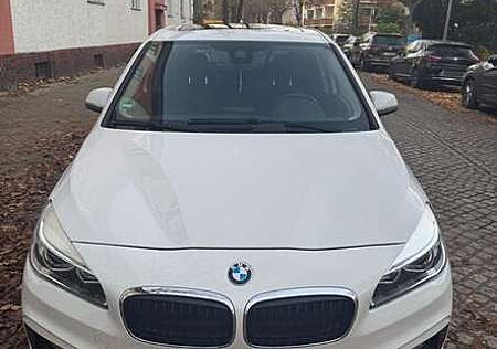 BMW 218 d Automatik 6 Gang