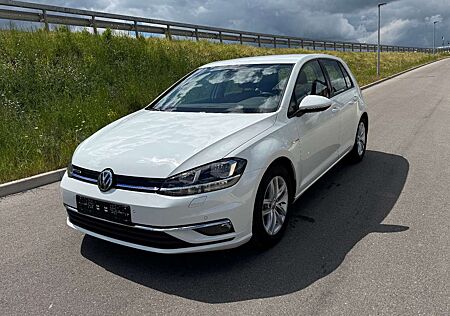 VW Golf Volkswagen VII Lim. 1.5 Comfortline ACC Navi Cam App
