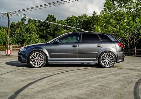 Audi RS3 Sportback S tronic!
