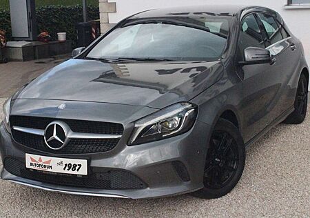 Mercedes-Benz A 180 Urban~LED~Leder~Facelift~Navigation~PDC~