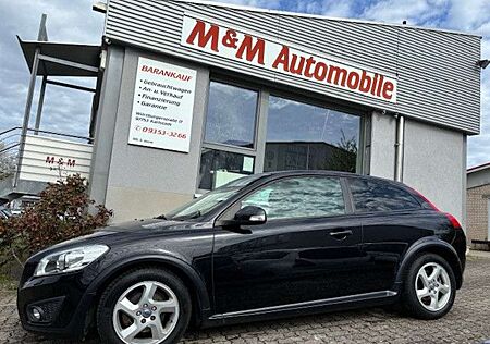 Volvo C30 1.6 D Drive Momentum*Bi-XEN+AHK+ALU+PDC+SHZ*