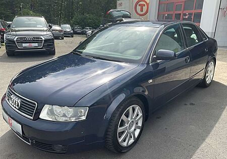 Audi A4 Lim. 1.8 T S LIne Sitzheizung Eur 4 TÜV 12/25