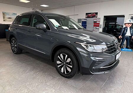 VW Tiguan Volkswagen Move/R.Kamera/1.Hand/CarPlay/SHZ V+H/LED