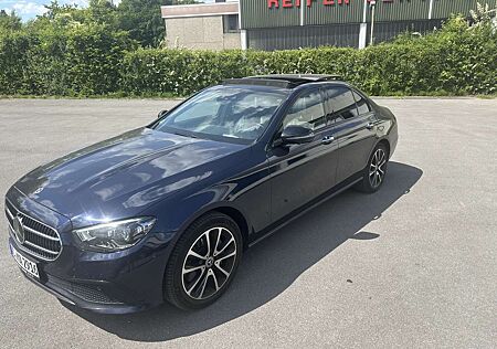 Mercedes-Benz E 220 d (213.004)