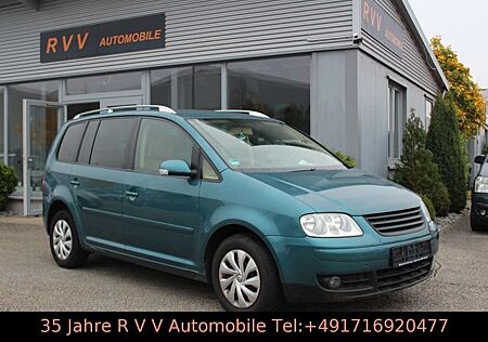 VW Touran Volkswagen 1.6 Highline, Winterräder, Klima