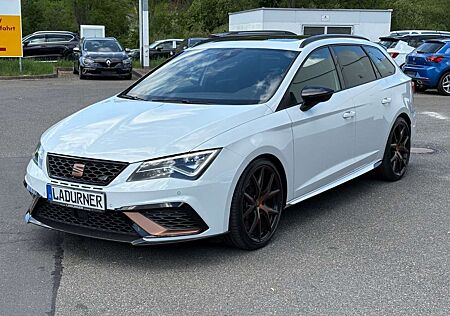 Seat Leon ST Cupra R 300 4D *PANODACH+SONDERMODELL*