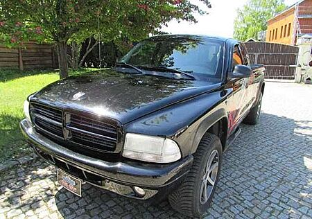 Dodge Dakota Ext Cab long Box Sport 4x4 V8
