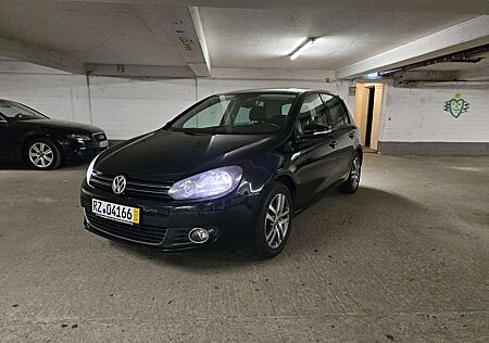 VW Golf Volkswagen 1.4 TSI Style *TÜV*