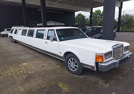 Lincoln Town Car Brea Califor. längste Limousine Europas