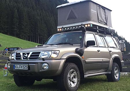 Nissan Patrol GR GR 3.0 Di Luxury