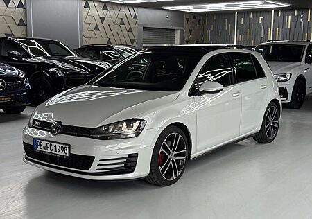 VW Golf Volkswagen GTD 2.0 TDI STHZG/NAVI/PANO/SHZ/LANE/XENON