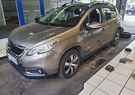 Peugeot 2008 *1.6HDi FAP 92*Navi*Klima*ALU*EU5*Sitzh.*TÜV*