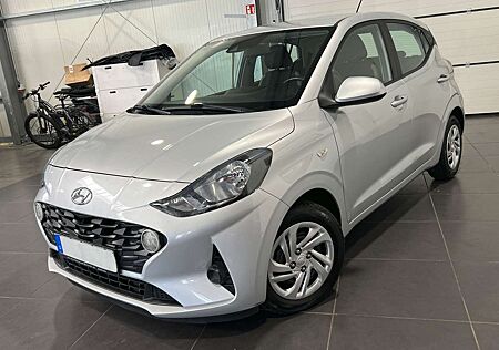 Hyundai i10 1.0 Select **Klima*SHZ*PDC*Tempomat*BT**