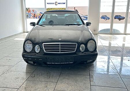 Mercedes-Benz 200 CLKCabrio200 Regensensor Alu Sportfahrwerk Klima e